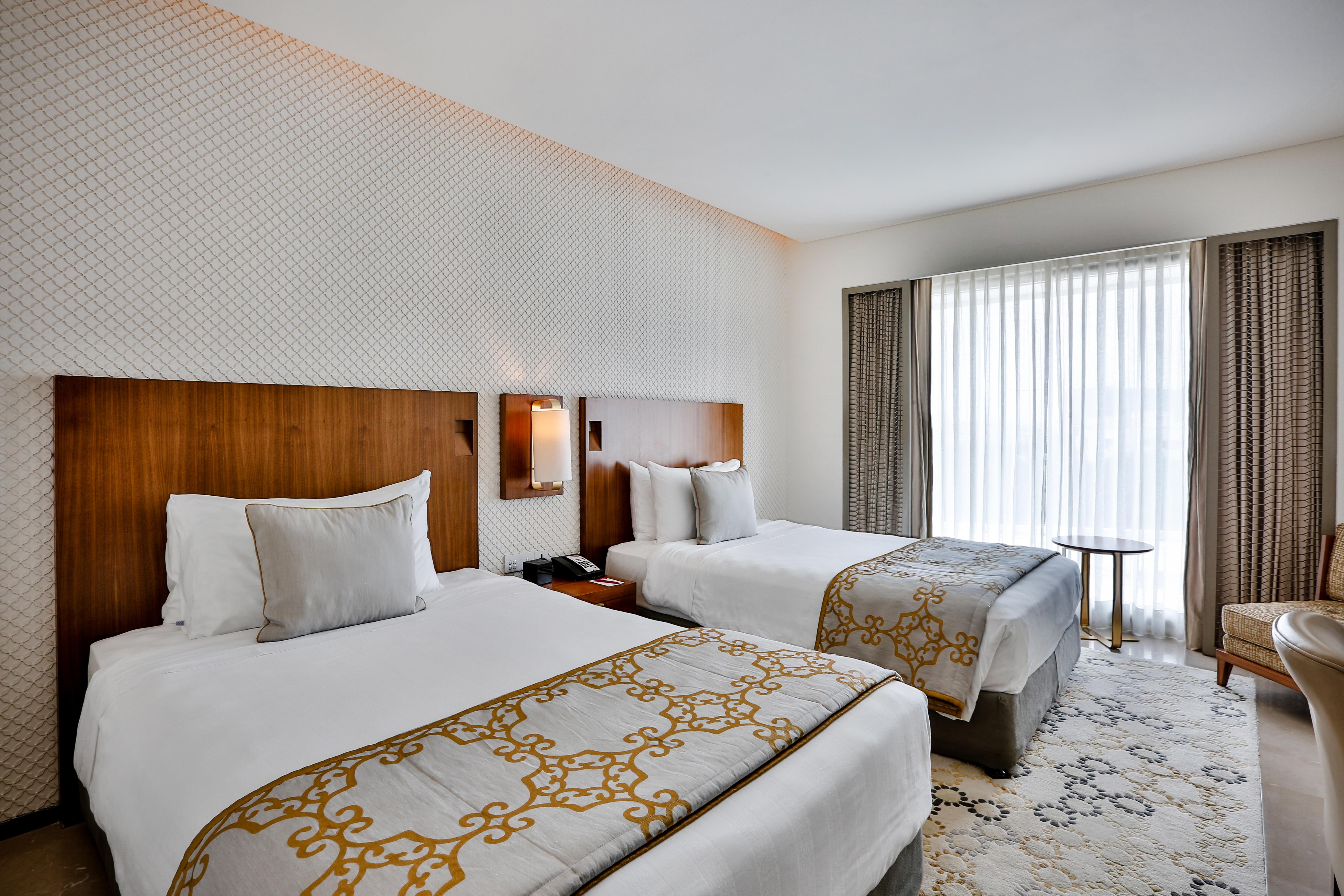 Crowne Plaza Chennai Adyar Park, an IHG hotel Zewnętrze zdjęcie Deluxe Room