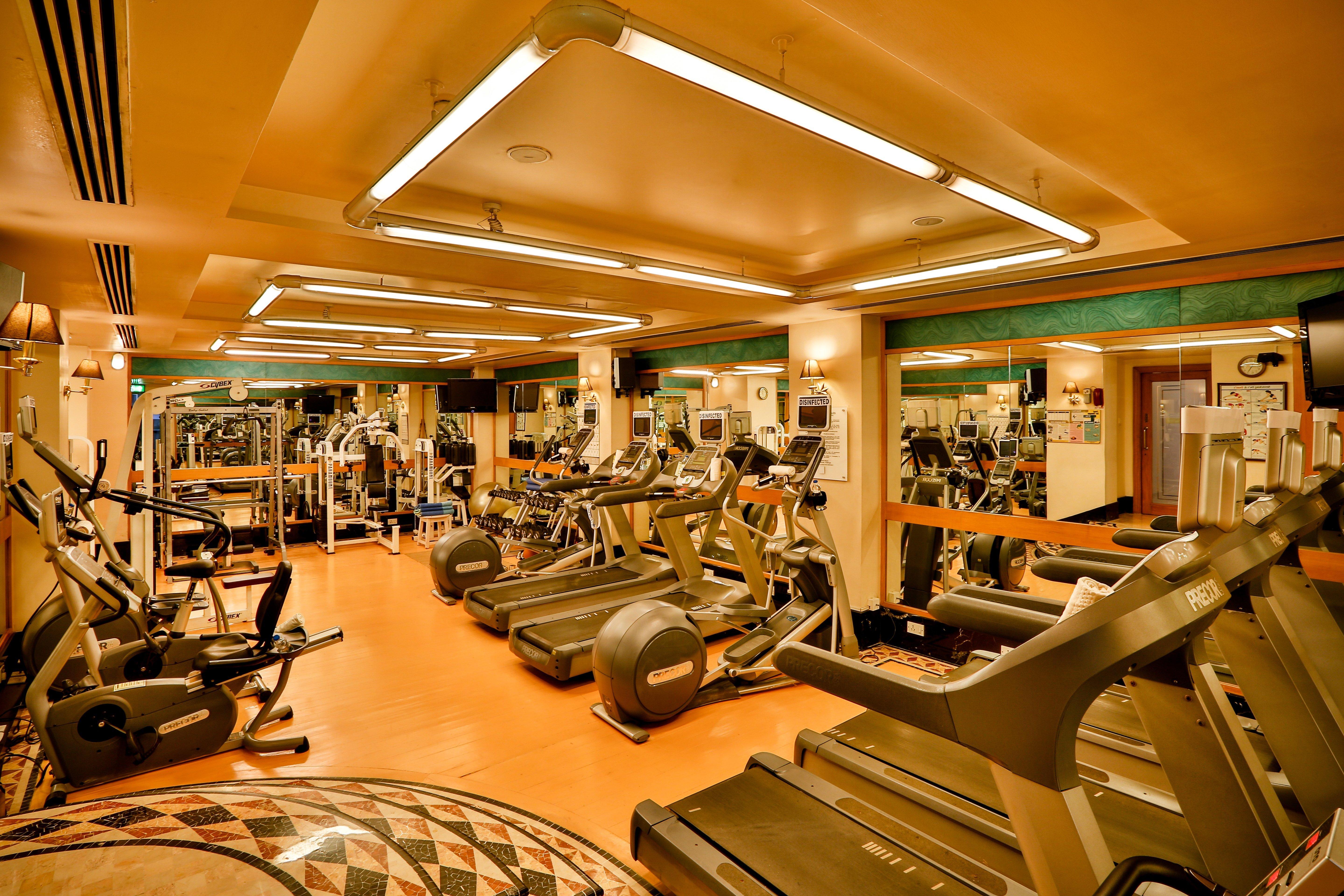 Crowne Plaza Chennai Adyar Park, an IHG hotel Zewnętrze zdjęcie The Fitness Centre