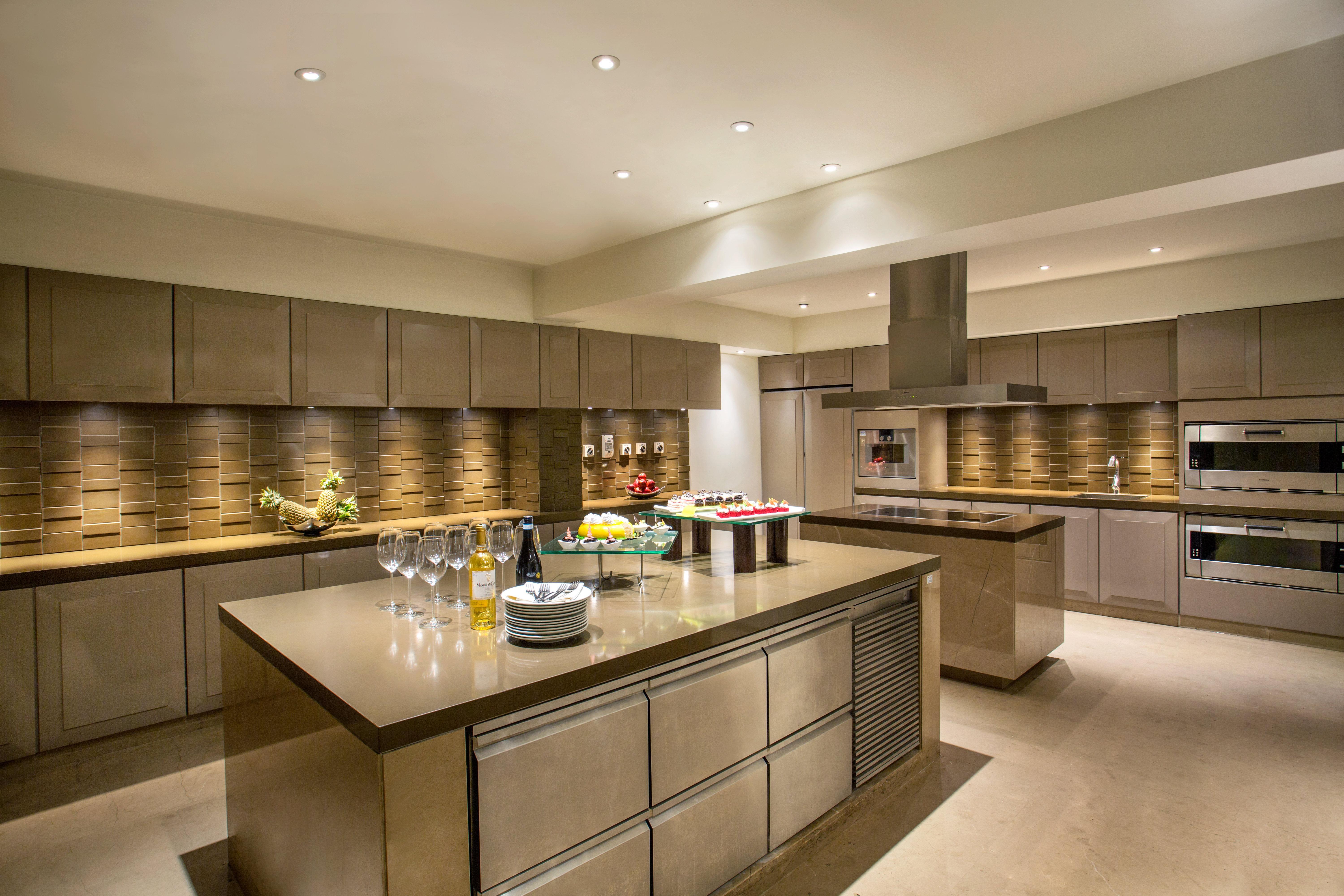 Crowne Plaza Chennai Adyar Park, an IHG hotel Zewnętrze zdjęcie A kitchen